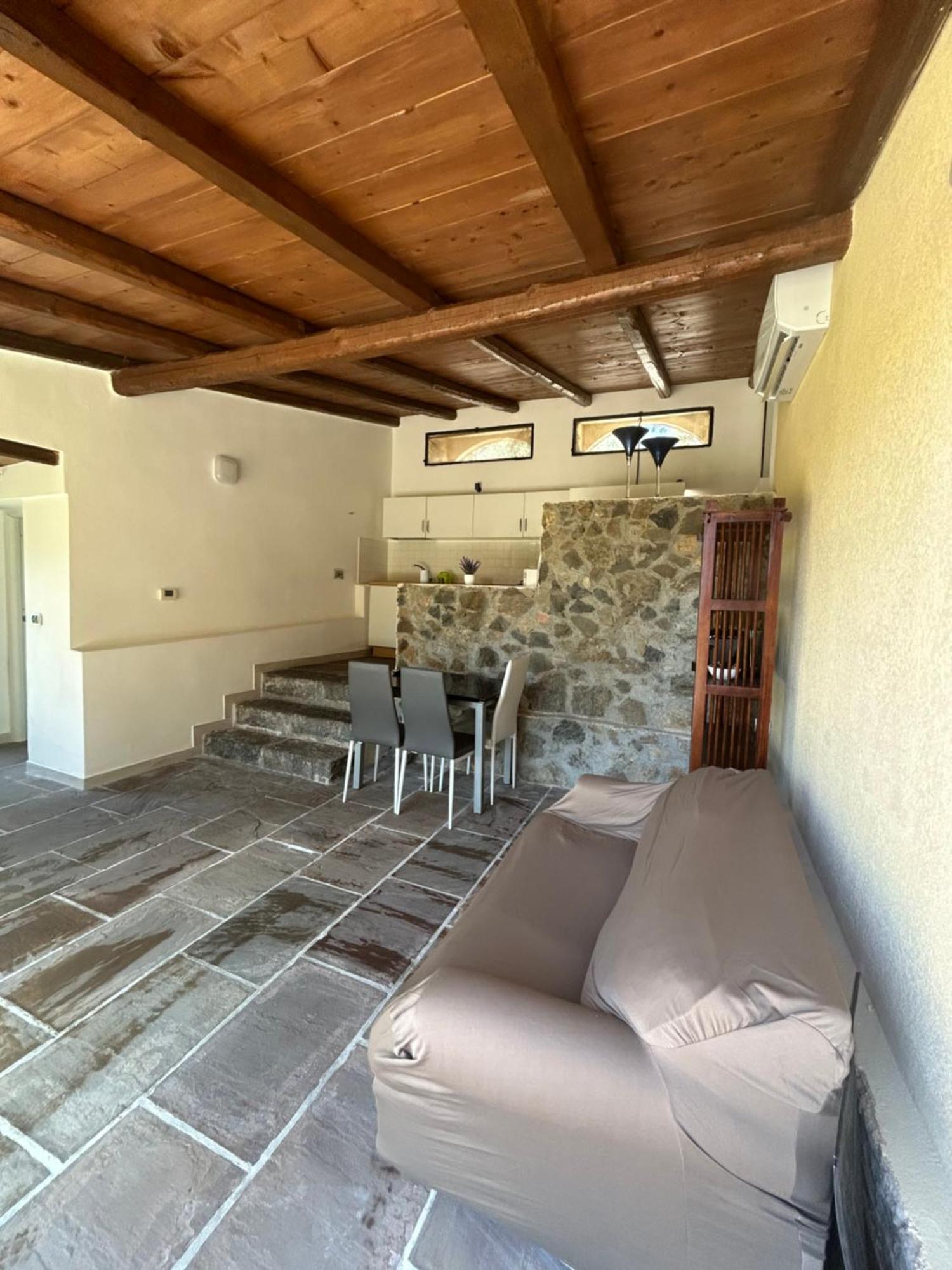 Aparthotel Oltre - Dove Cielo E Mare Si Uniscono à Milazzo Extérieur photo