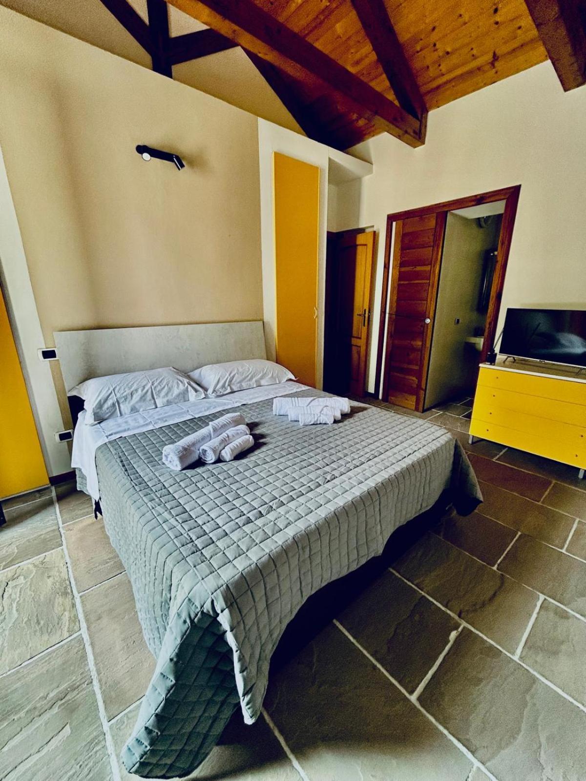 Aparthotel Oltre - Dove Cielo E Mare Si Uniscono à Milazzo Extérieur photo
